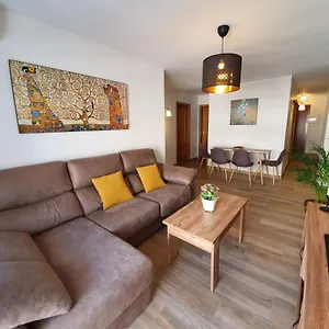 Galvez Flat, Principal Railway Station Apartment